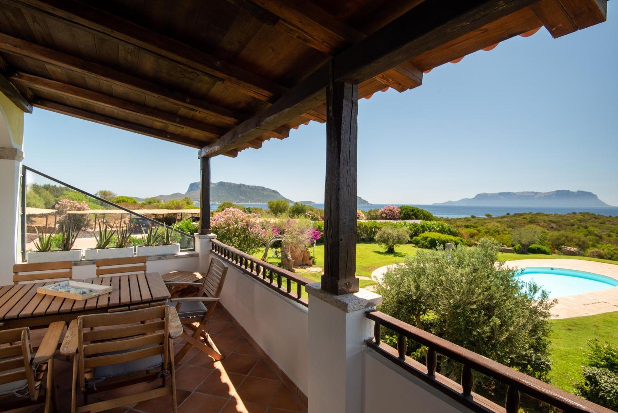 Spiaggia Bianca Pedra Rosa - Your House In Sardinia Golfo Aranci Bilik gambar